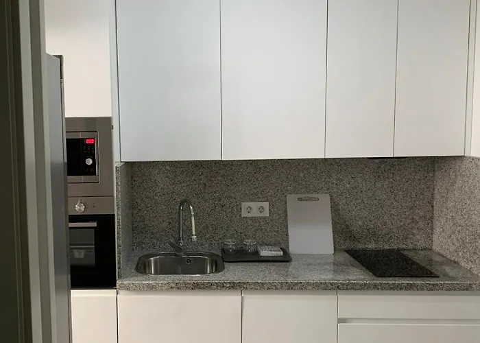 Triana Moderno Apartment